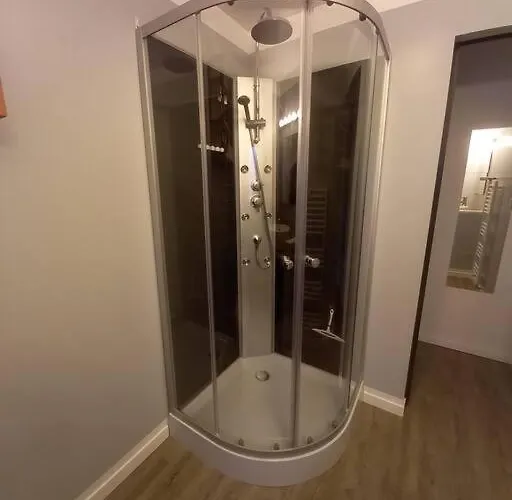 La Grelauderie 3 Apartment *